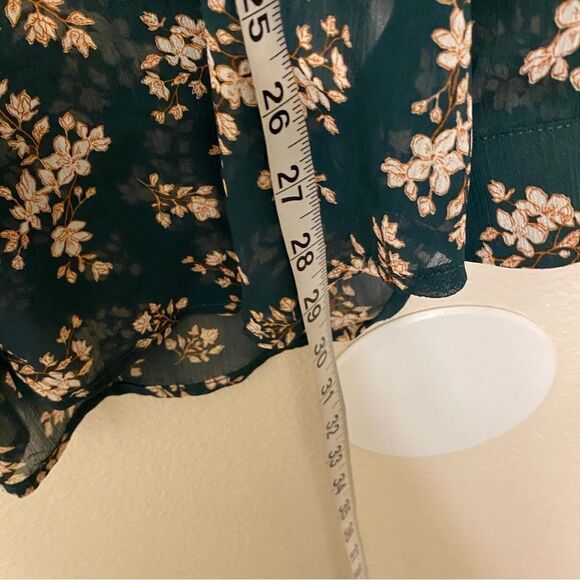 Peace and Pearl dark green micro floral semi sheer button up blouse top plus XXL - Picture 9 of 13